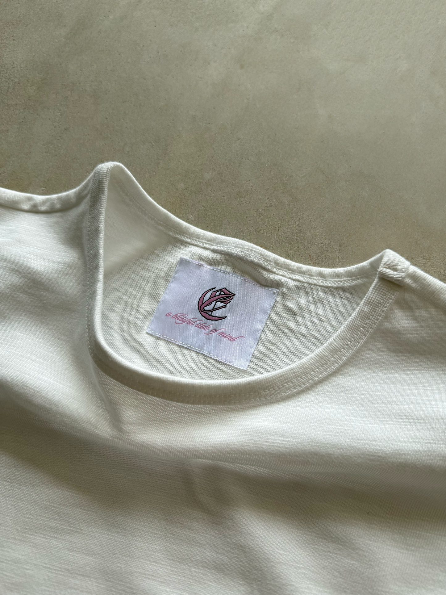 HEAVYWEIGHT FITTED SLUB TEE (WHITE)
