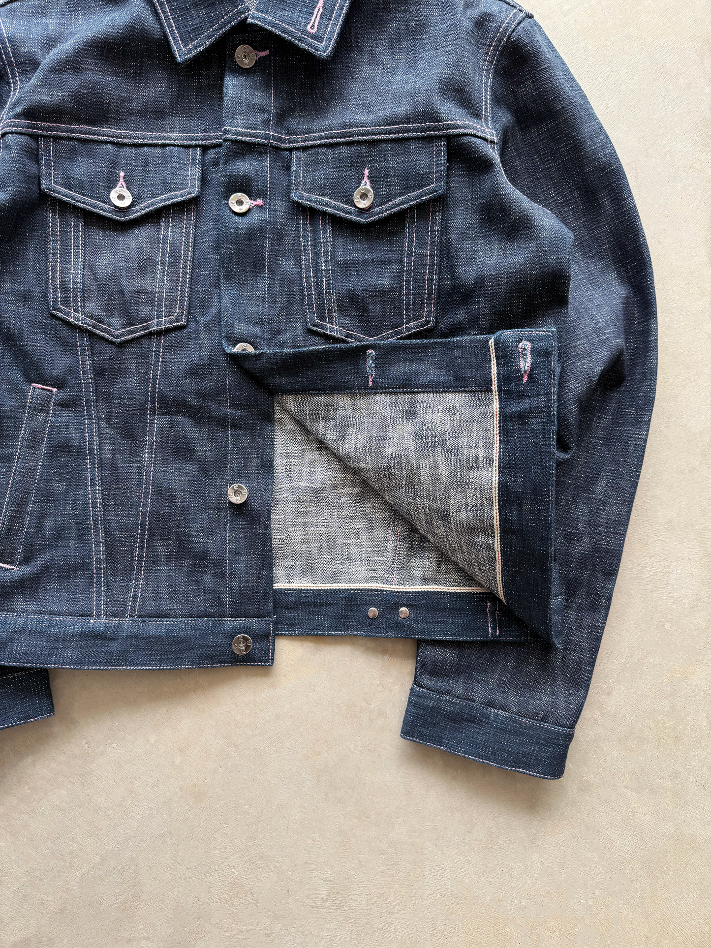 19OZ JAPANESE SLUB SELVEDGE DENIM JACKET (INDIGO W/ PINK STITCH)