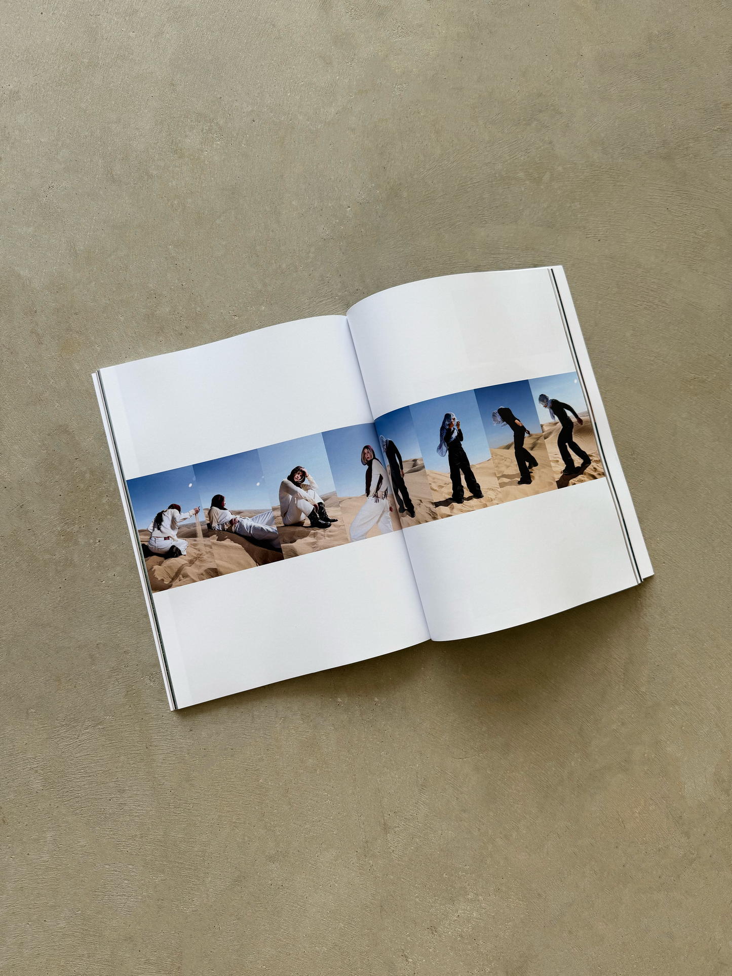 MAGAZINE VOL. 1