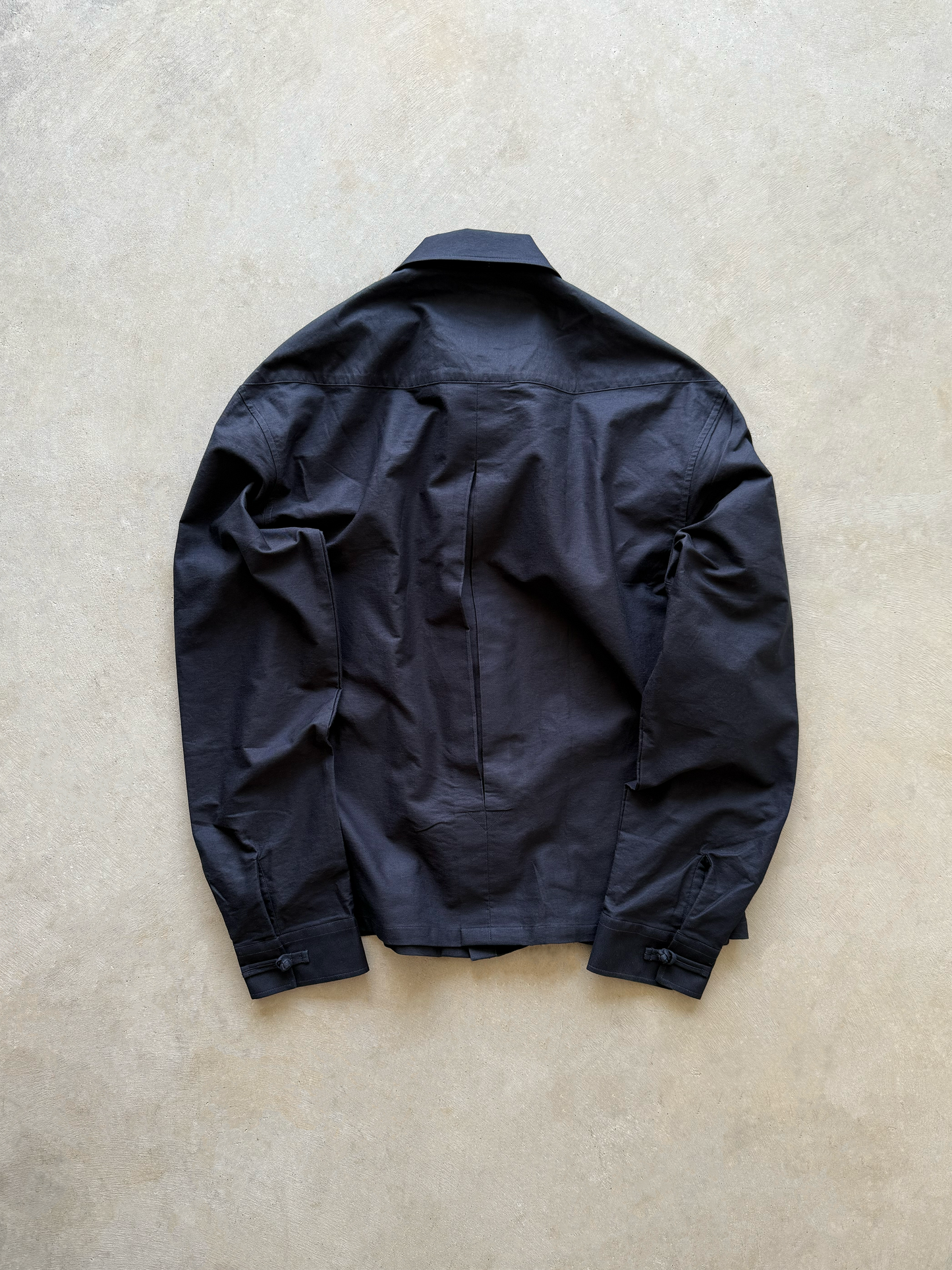 MANDARIN BUTTON UP (BLACK)