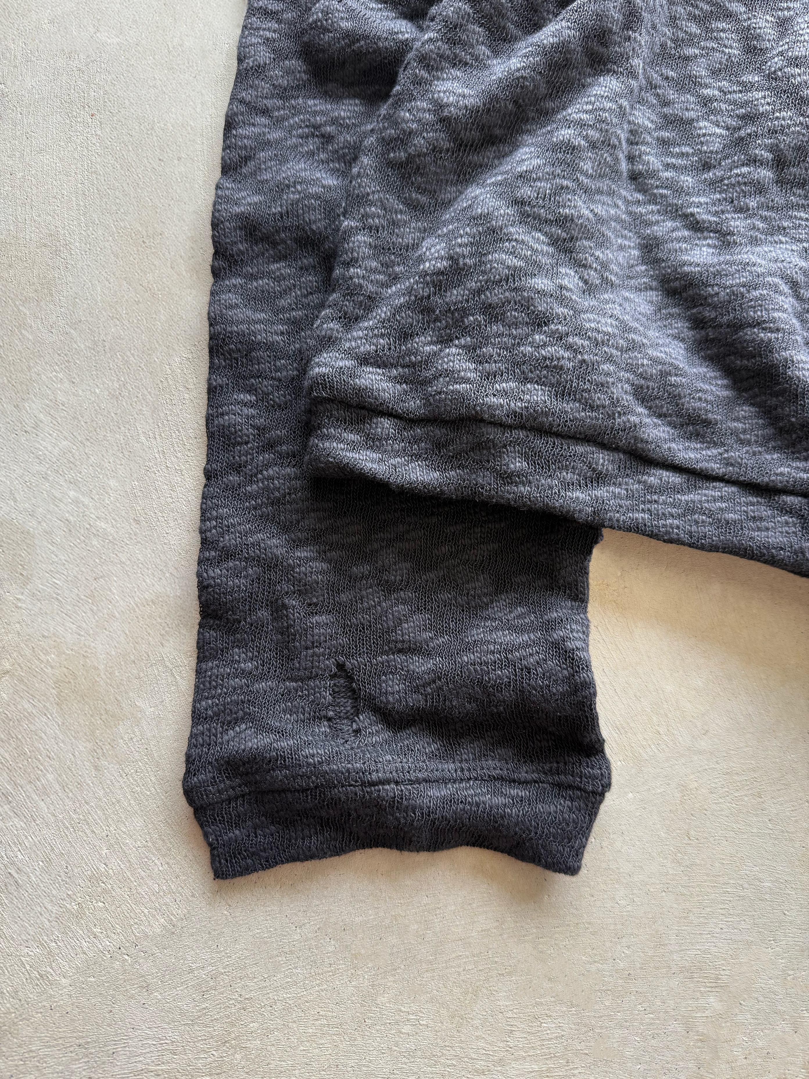 LIGHTWEIGHT SLUB LONG SLEEVE (BLACK)