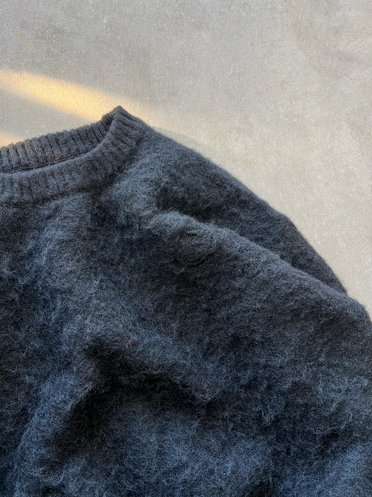 MOHAIR SWEATER (BLACK)