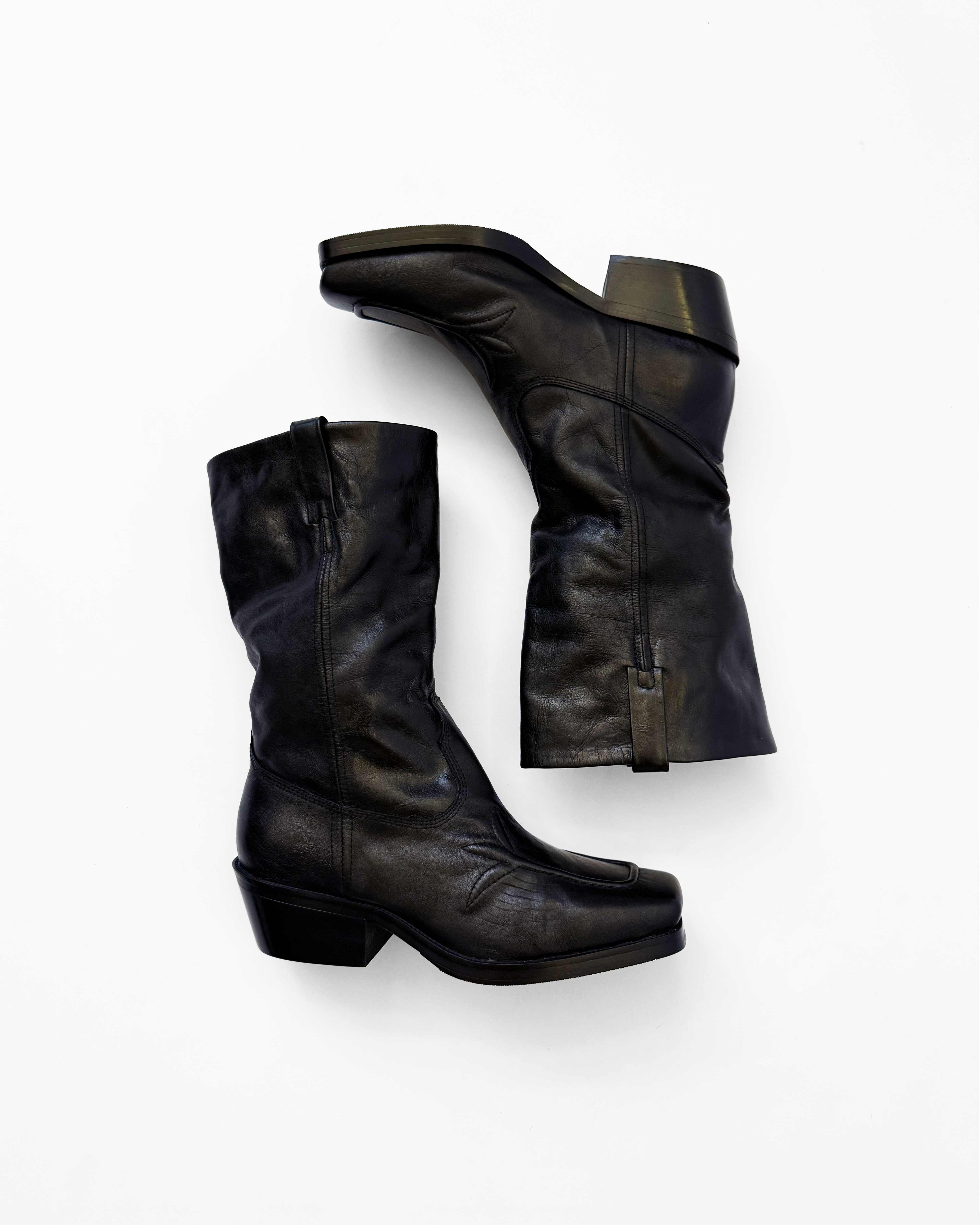 COWBOY BOOTS (BLACK) - ELYSIAN