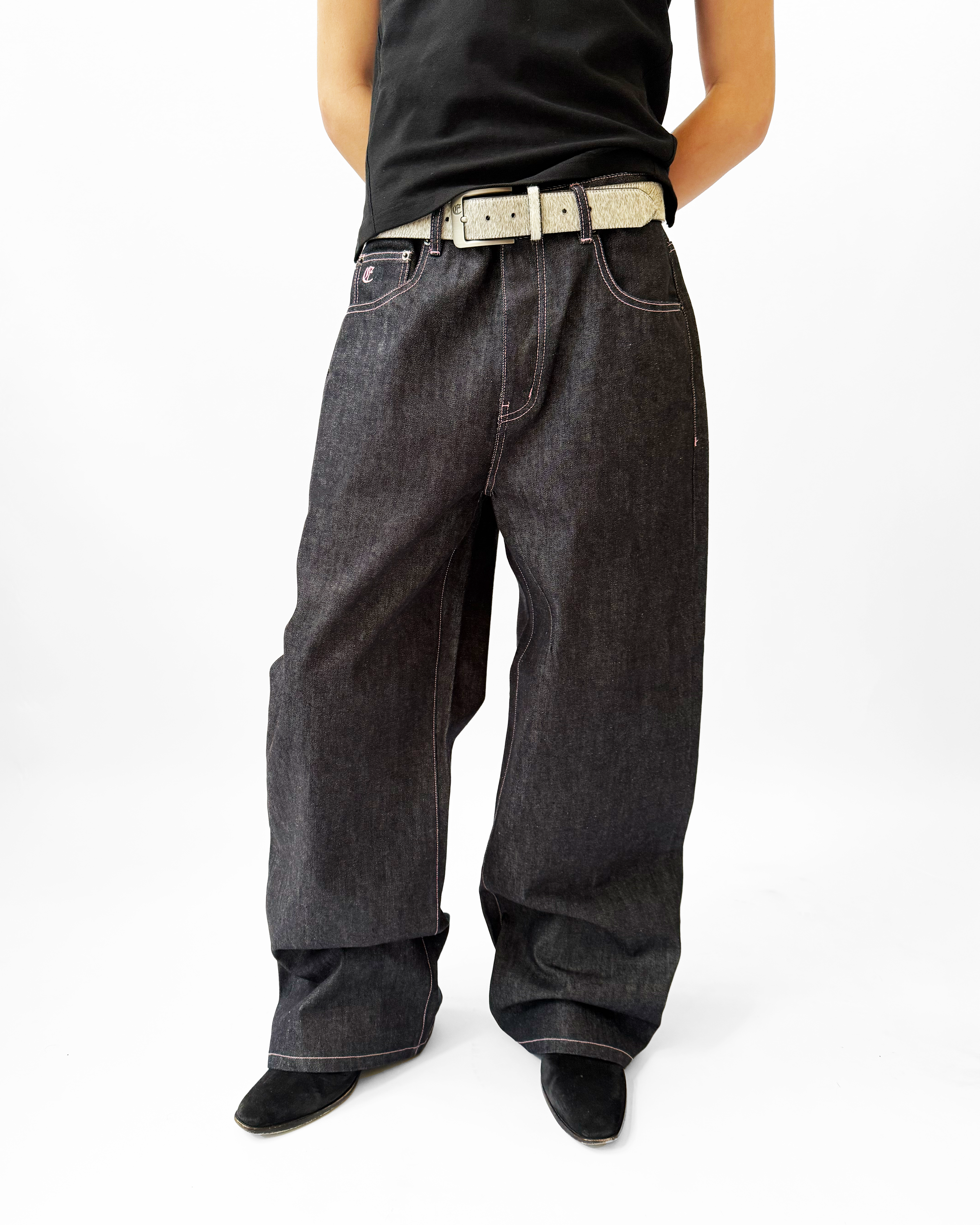 JAPANESE SELVEDGE BAGGY DENIM (INDIGO W/ PINK STITCH)