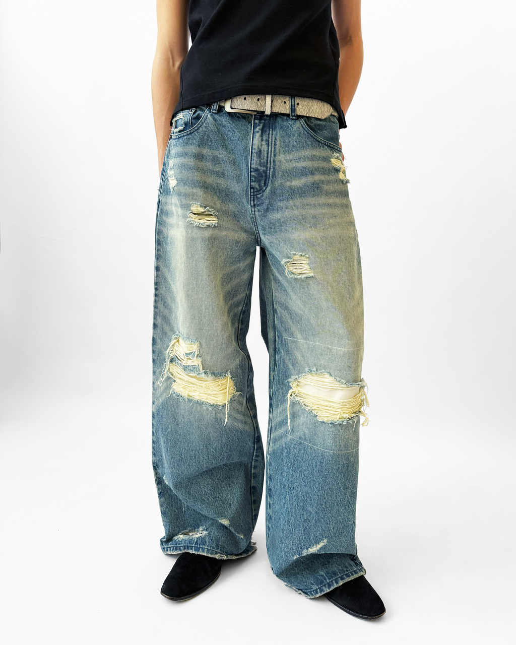 JAPANESE DISTRESSED DENIM (BLUE)