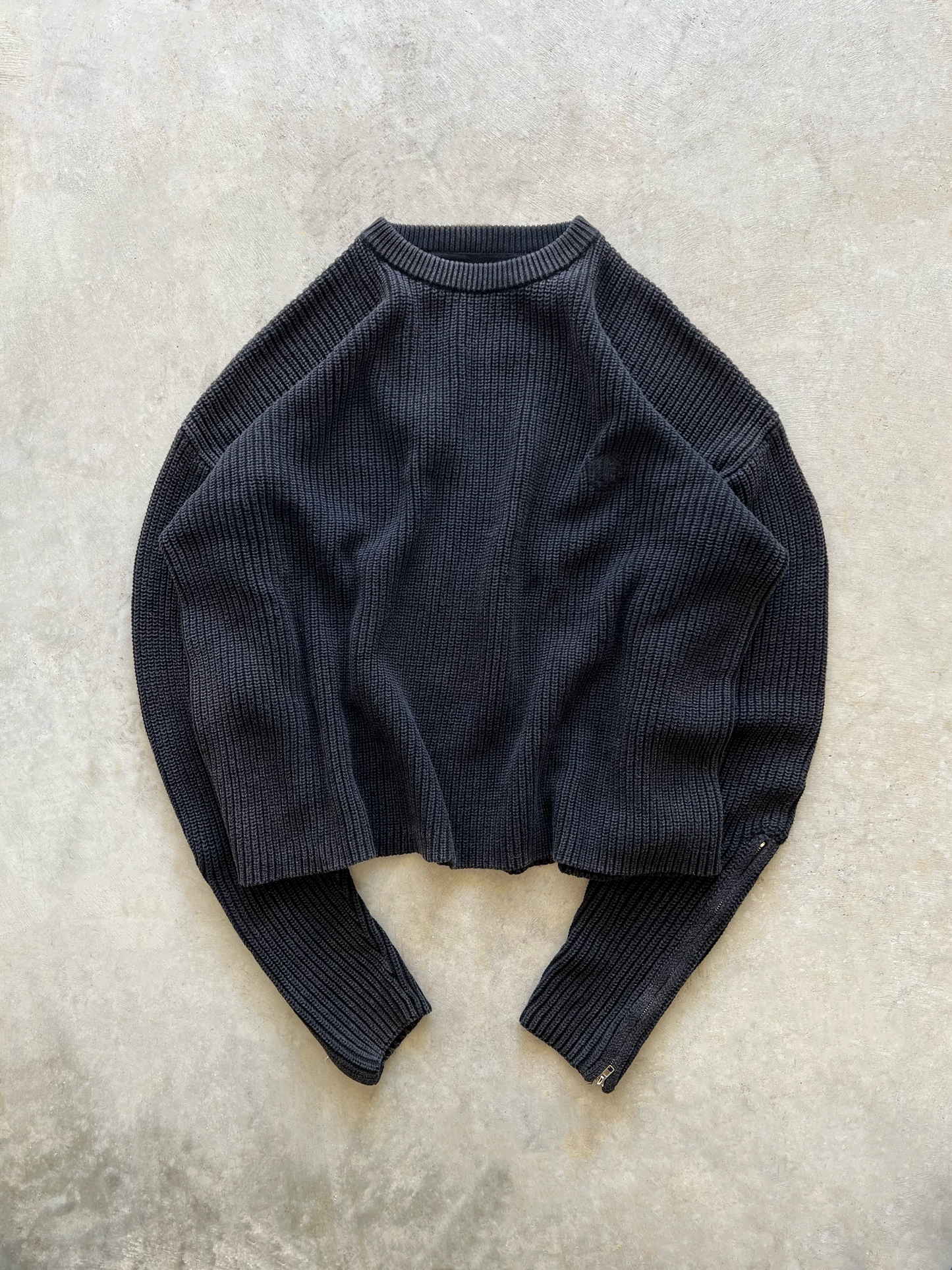 FADED WASHED KNIT (BLACK)