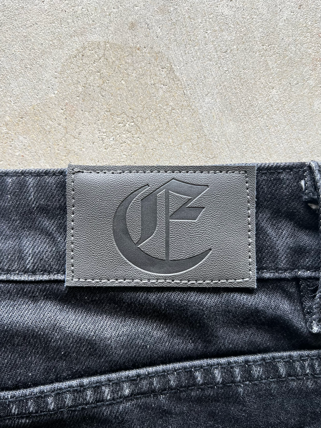 JAPANESE BAGGY DENIM (BLACK)