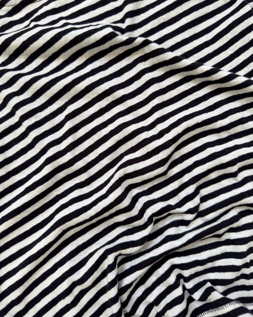 STRIPES LONG SLEEVES (BLACK/WHITE)