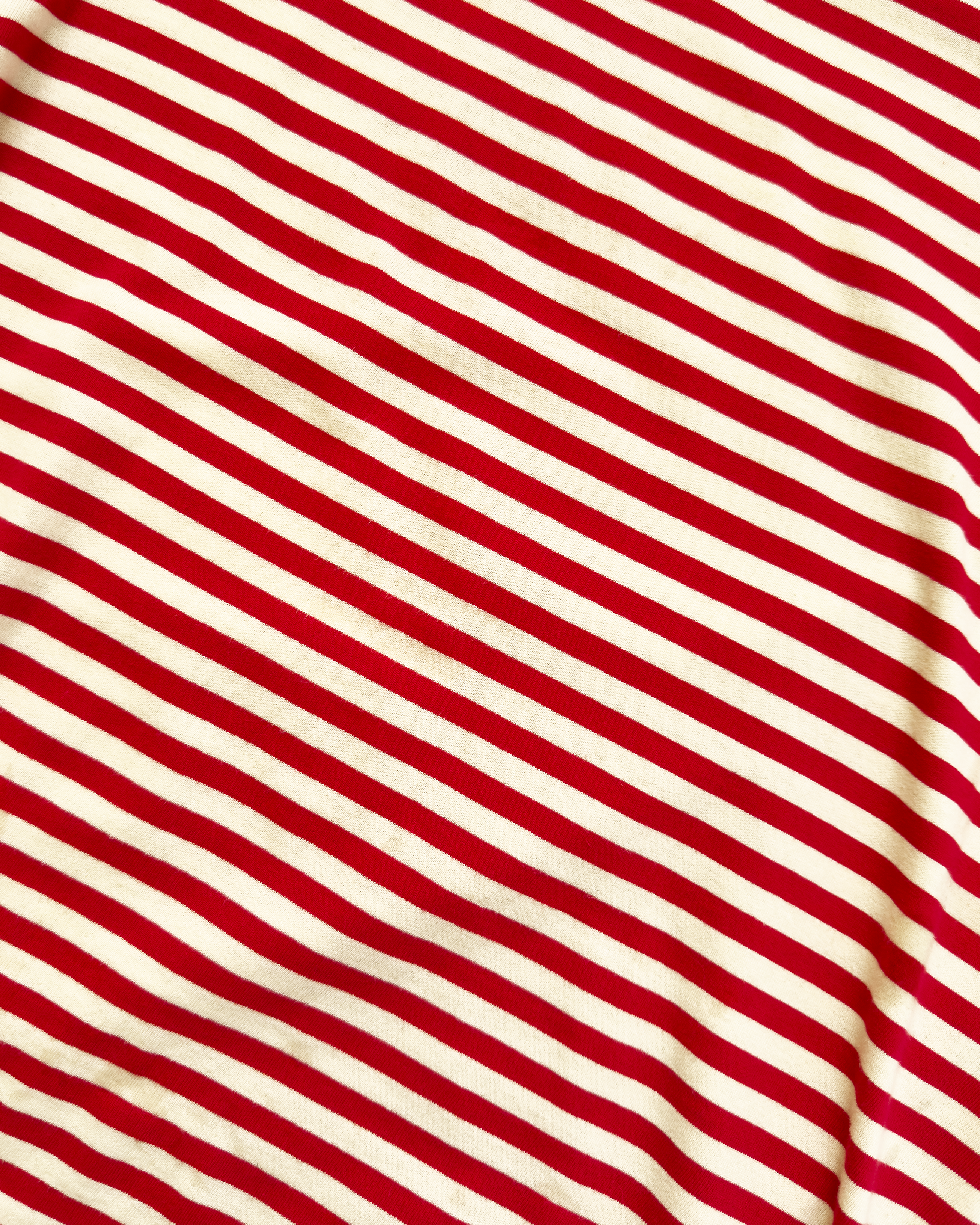 STRIPES FITTED TEE (RED)
