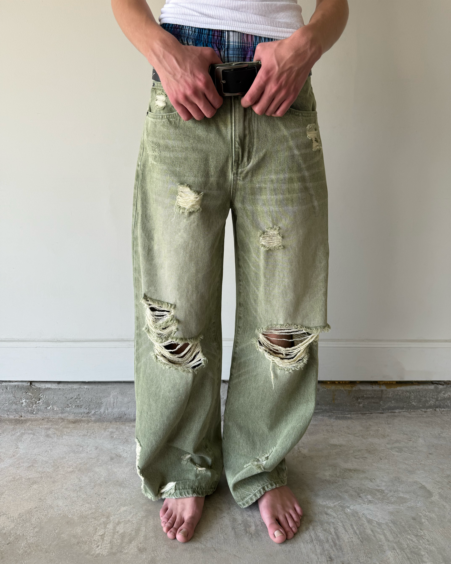JAPANESE DISTRESSED DENIM (MOSS GREEN)