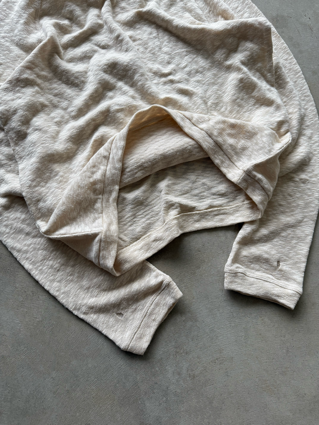 LIGHTWEIGHT SLUB LONG SLEEVE (IVORY)