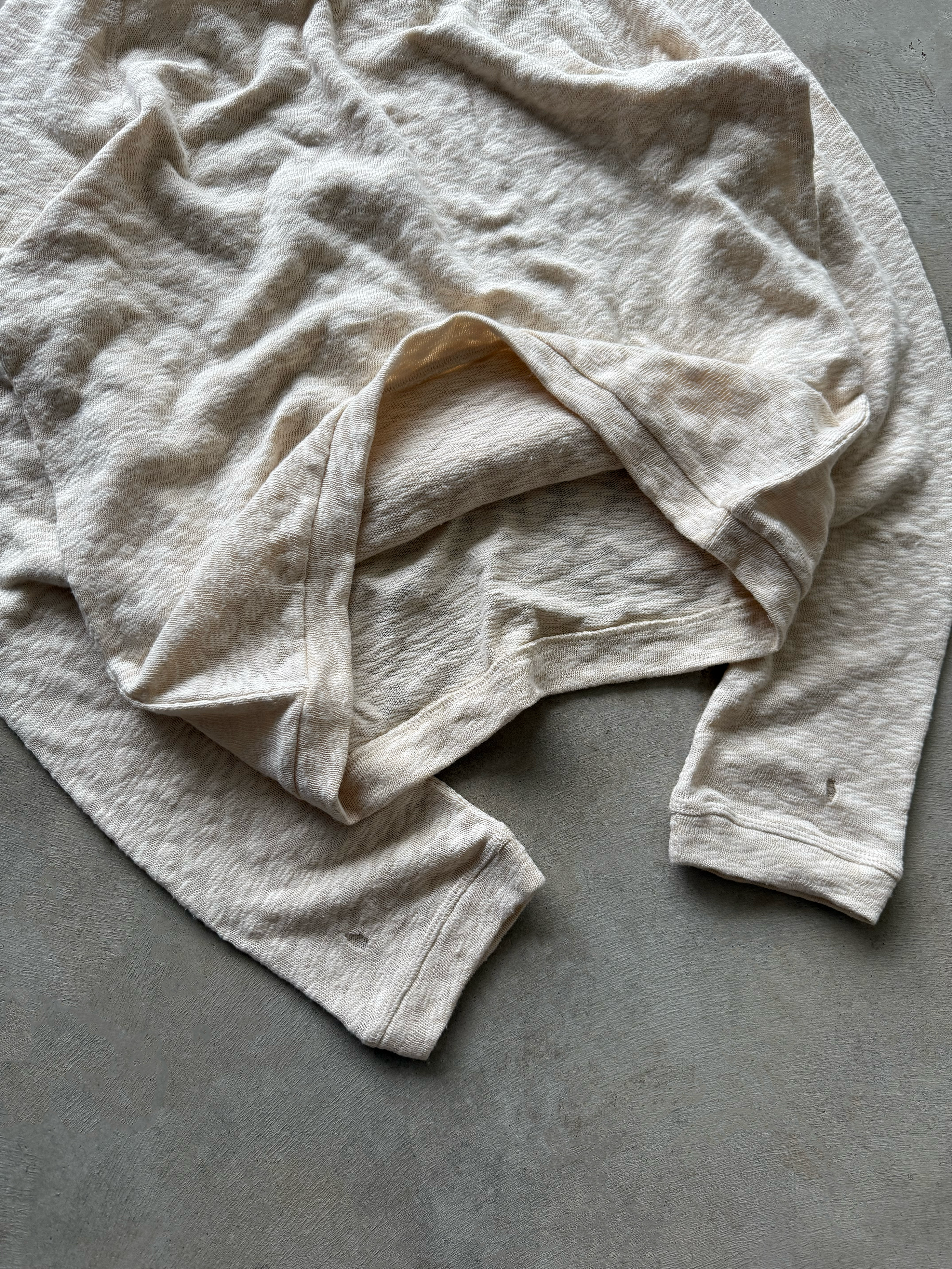 LIGHTWEIGHT SLUB LONG SLEEVE (IVORY)