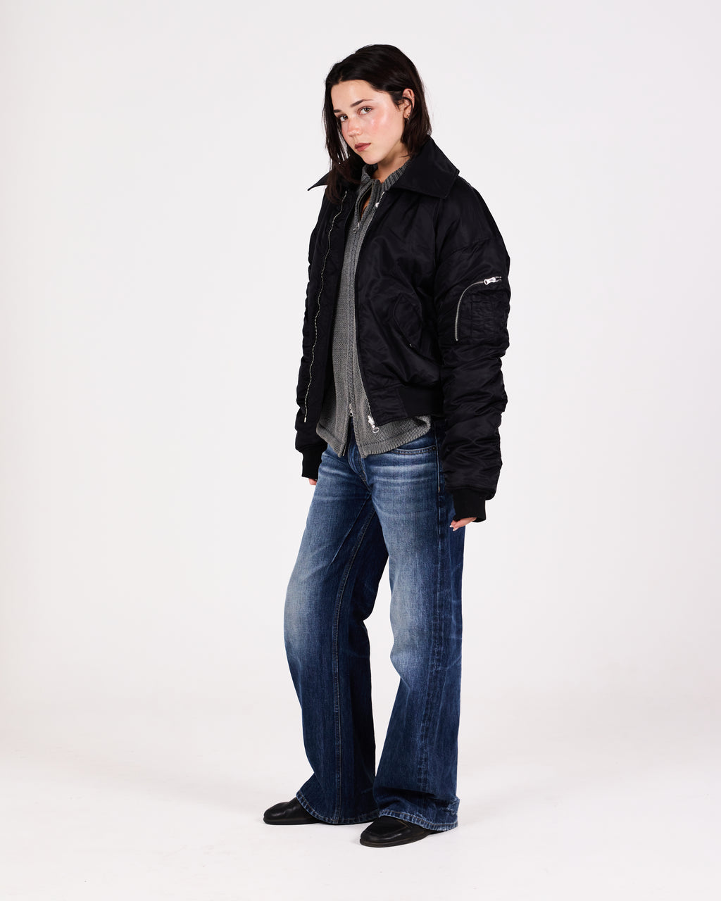 REVERSIBLE BOMBER JACKET (BLACK)