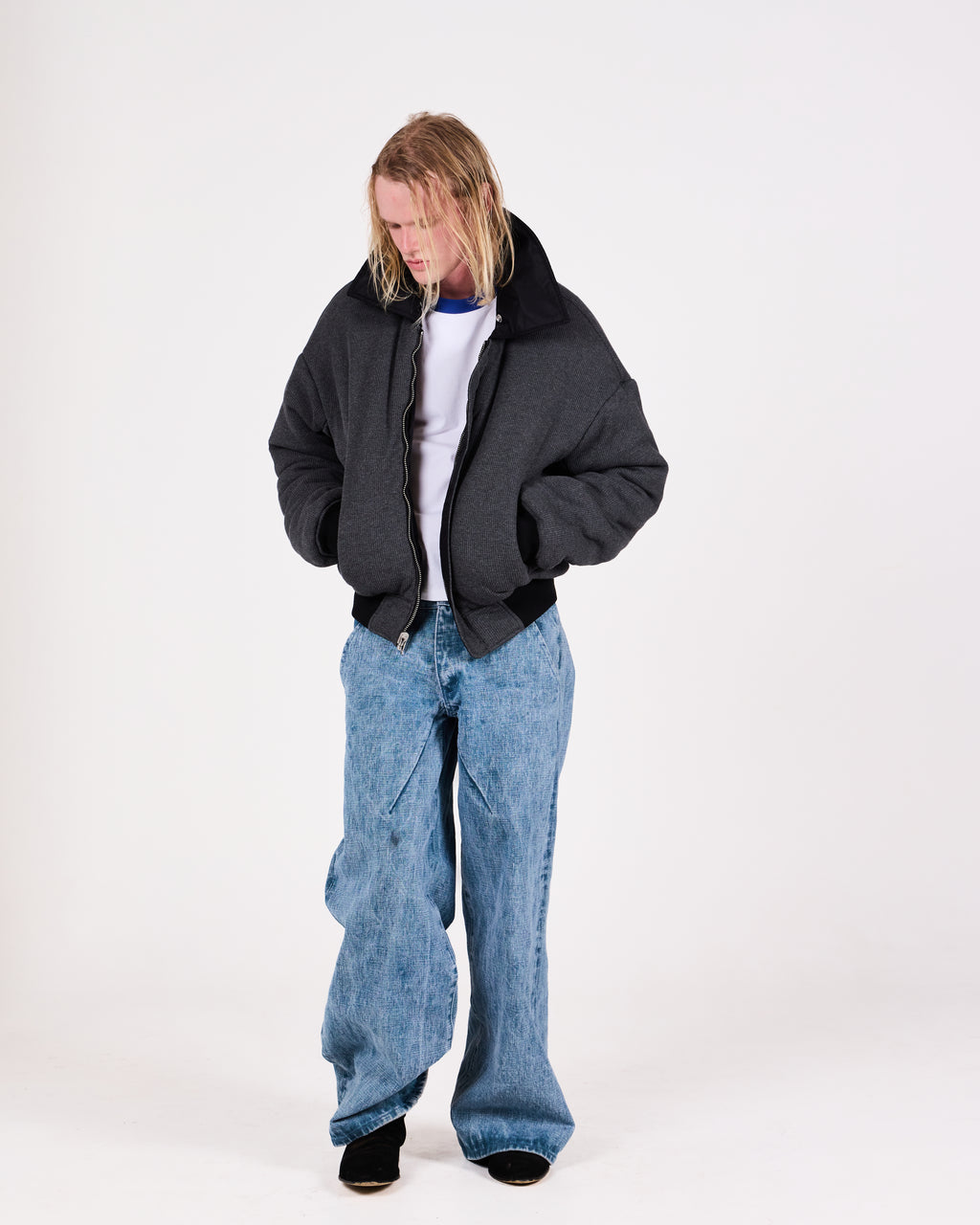 REVERSIBLE BOMBER JACKET (BLACK)